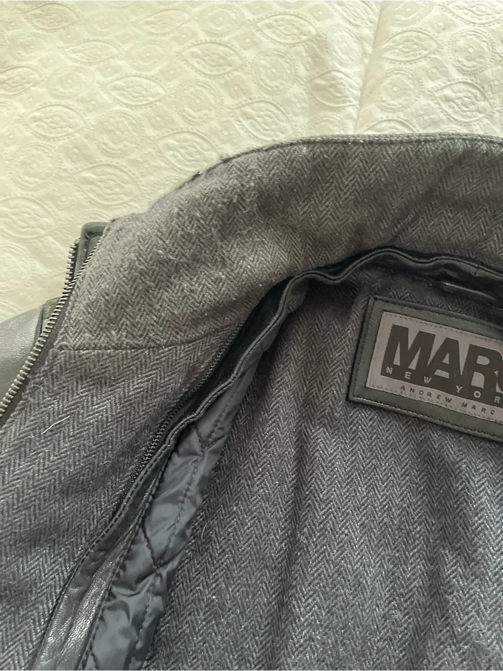 Andrew Marc New York Men's Black Leather Zip-Front Jacket size medium